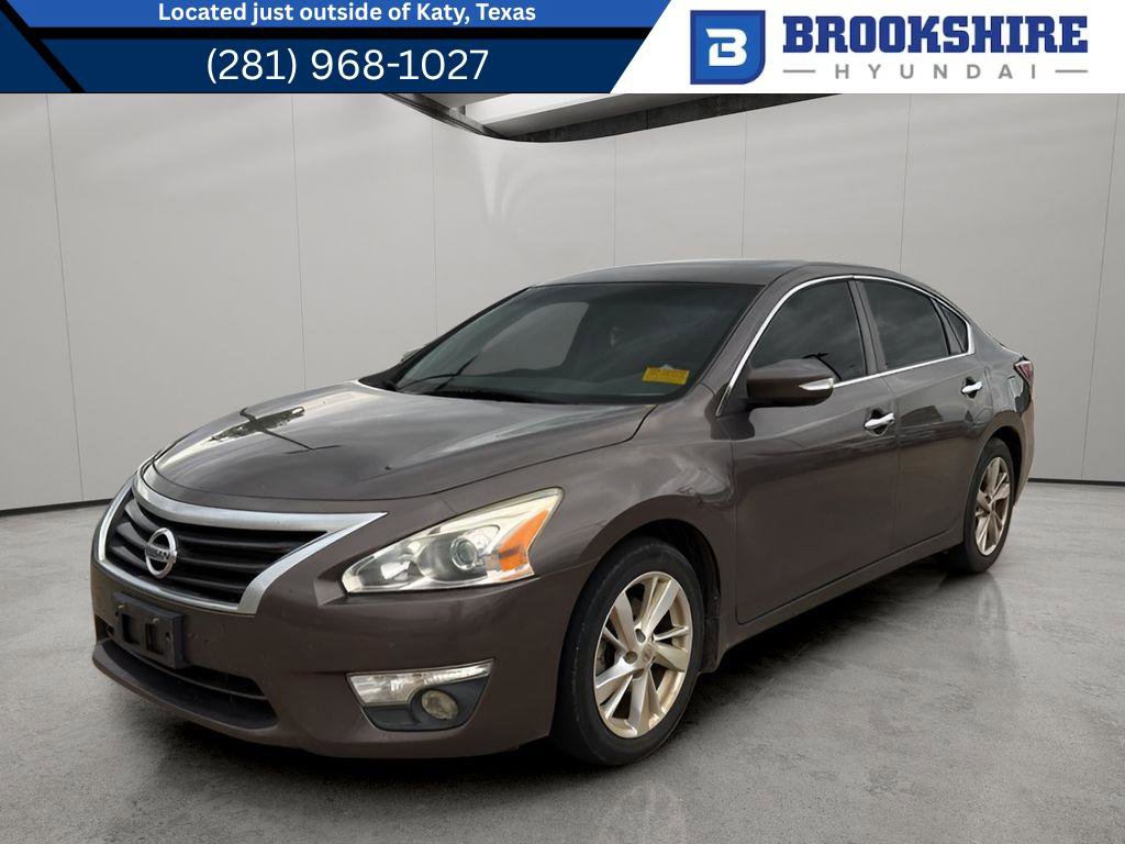 Used 2015 Nissan Altima 2.5 SV w/ Convenience Package
