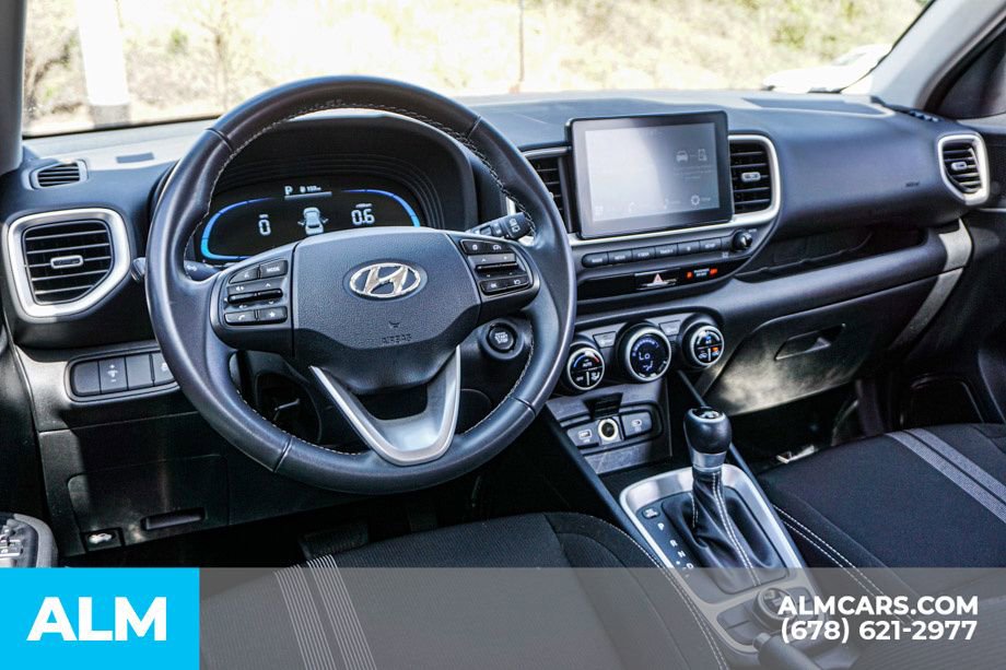 2025 Hyundai Venue SEL