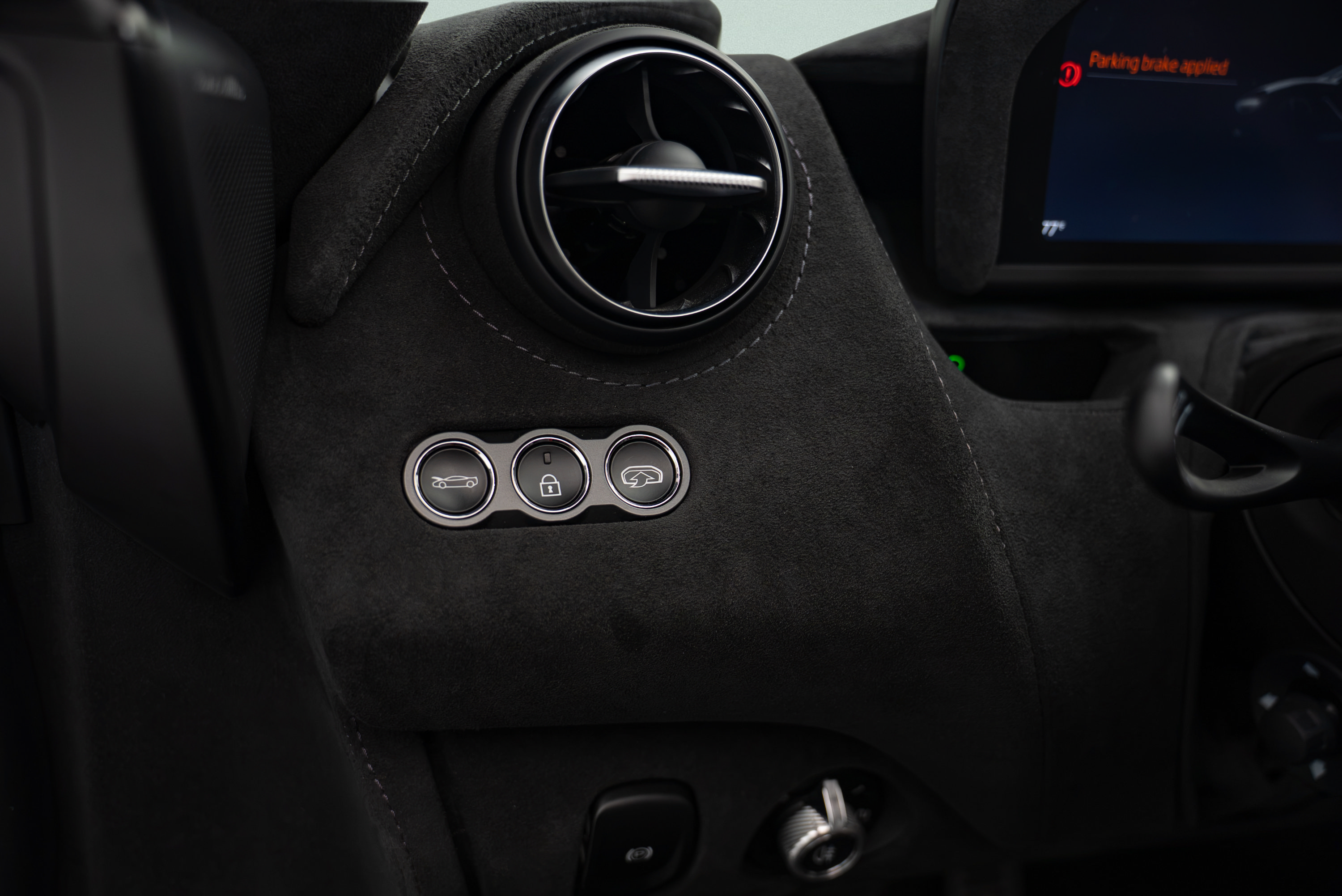 Used 2021 McLaren 720S Performance photo 13