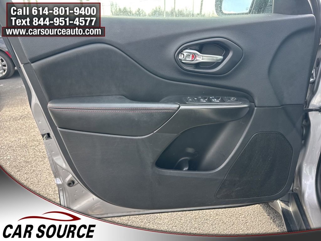 2019 Jeep Cherokee Trailhawk