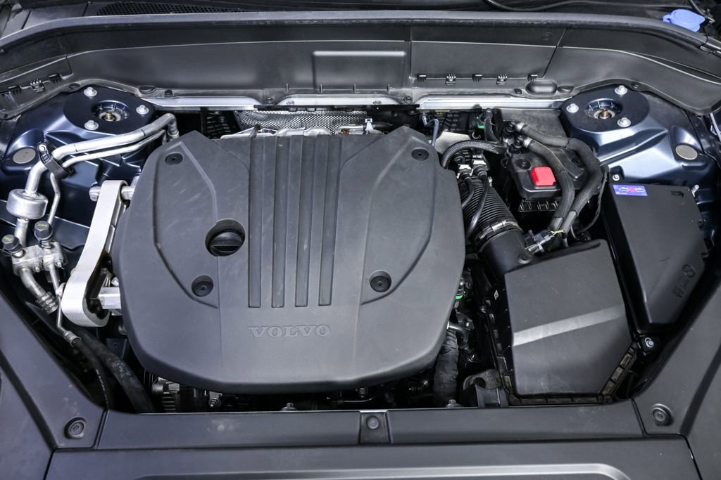 2023 Volvo Xc90 B5 Plus