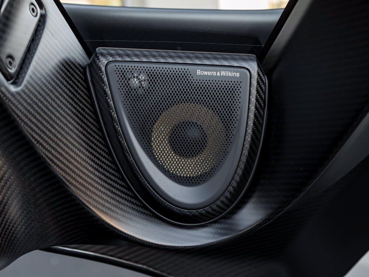 Used 2019 McLaren Senna photo 39