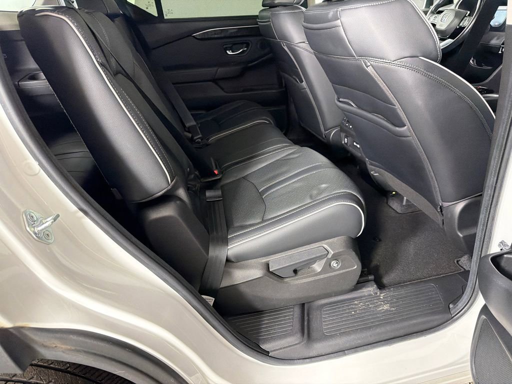 2023 Honda Pilot Elite