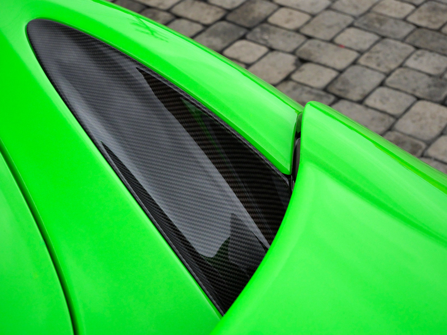 Used 2024 McLaren 750S Spider photo 25