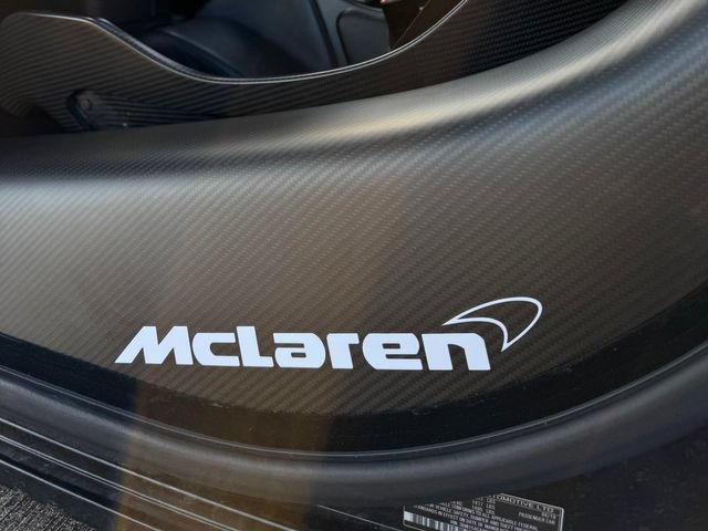 Used 2019 McLaren Senna photo 28