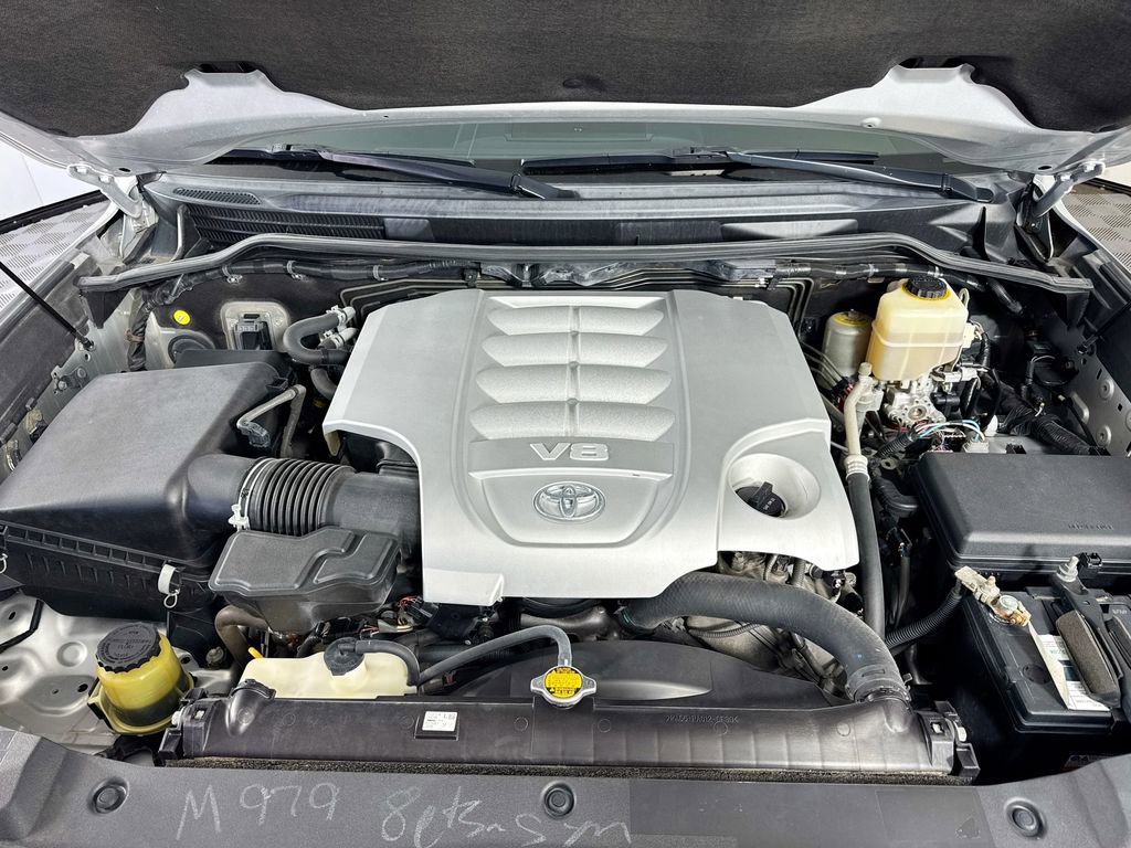 2016 Toyota Land Cruiser