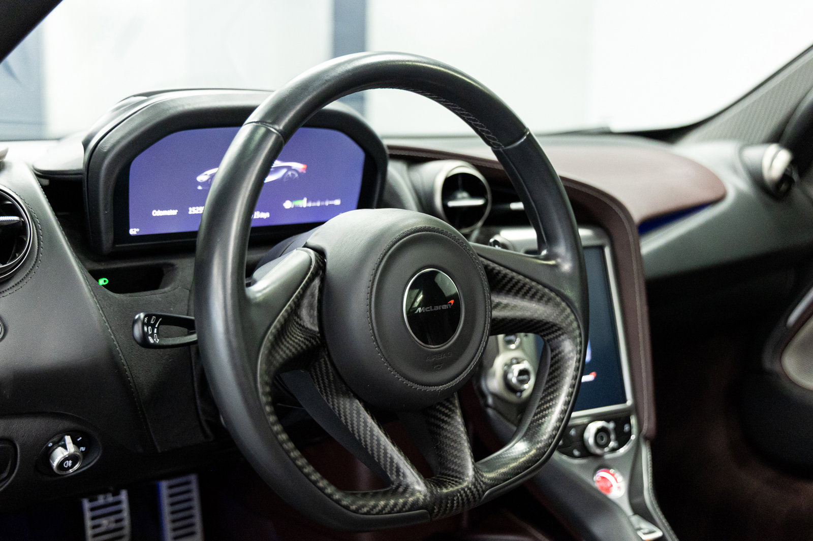 Used 2018 McLaren 720S photo 33