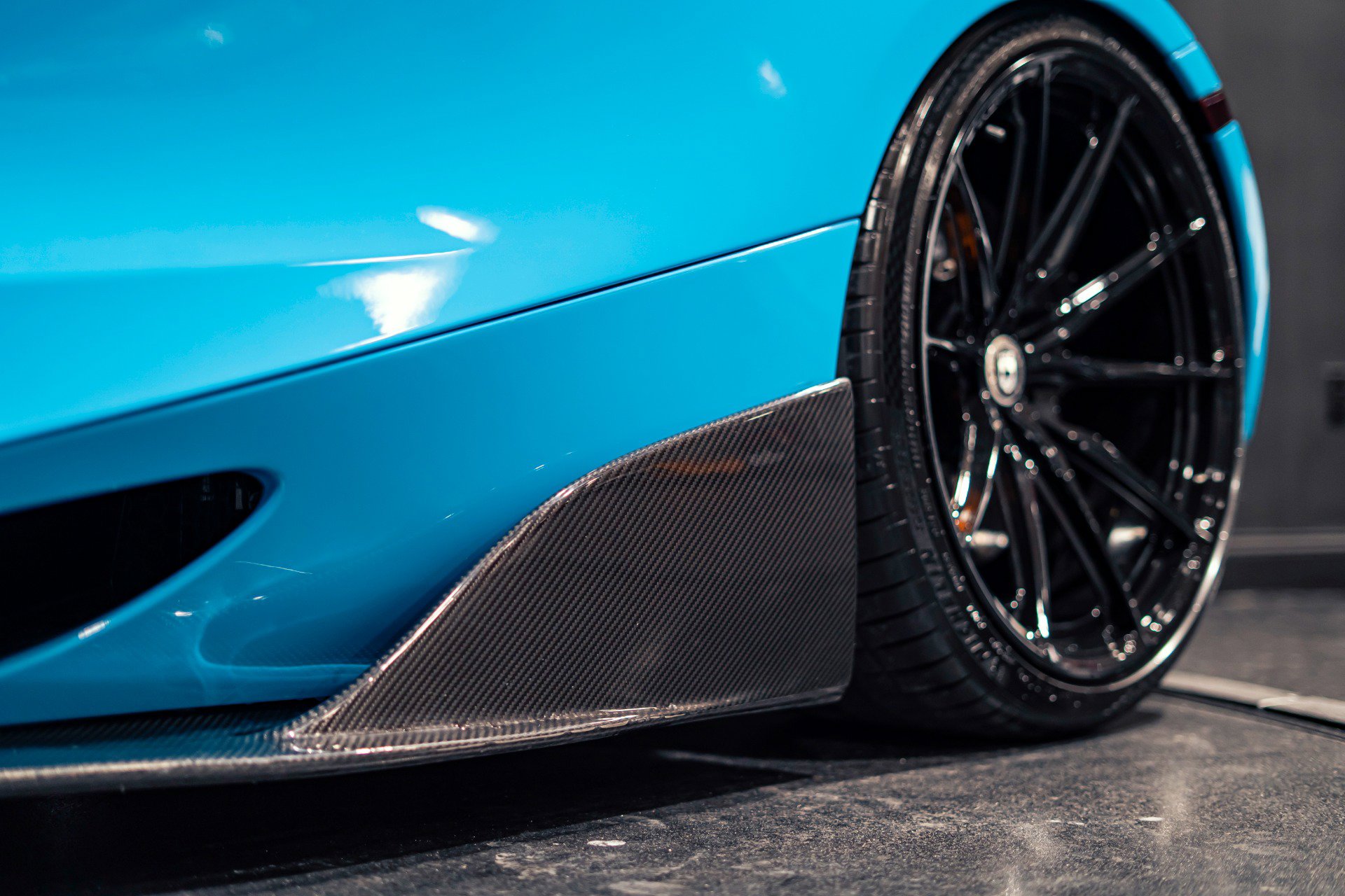 Used 2021 McLaren 720S Spider photo 13