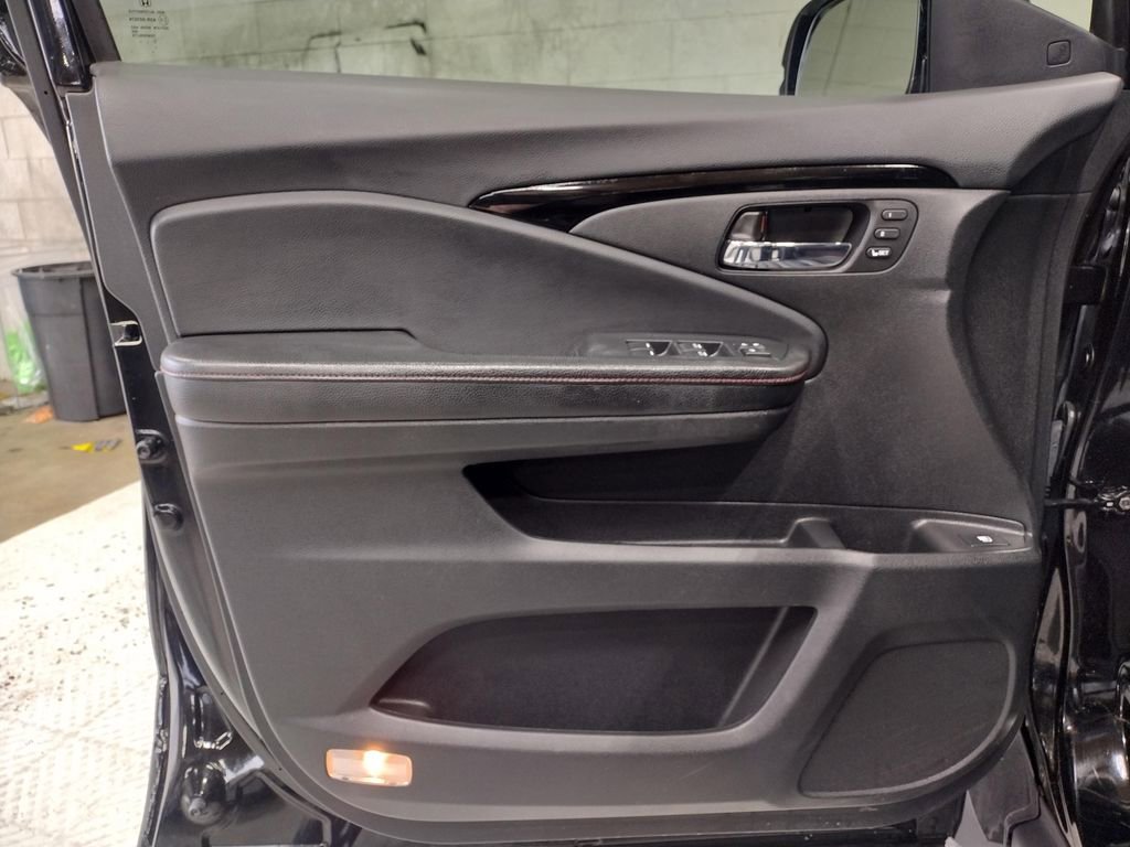 2017 Honda Ridgeline Black Edition