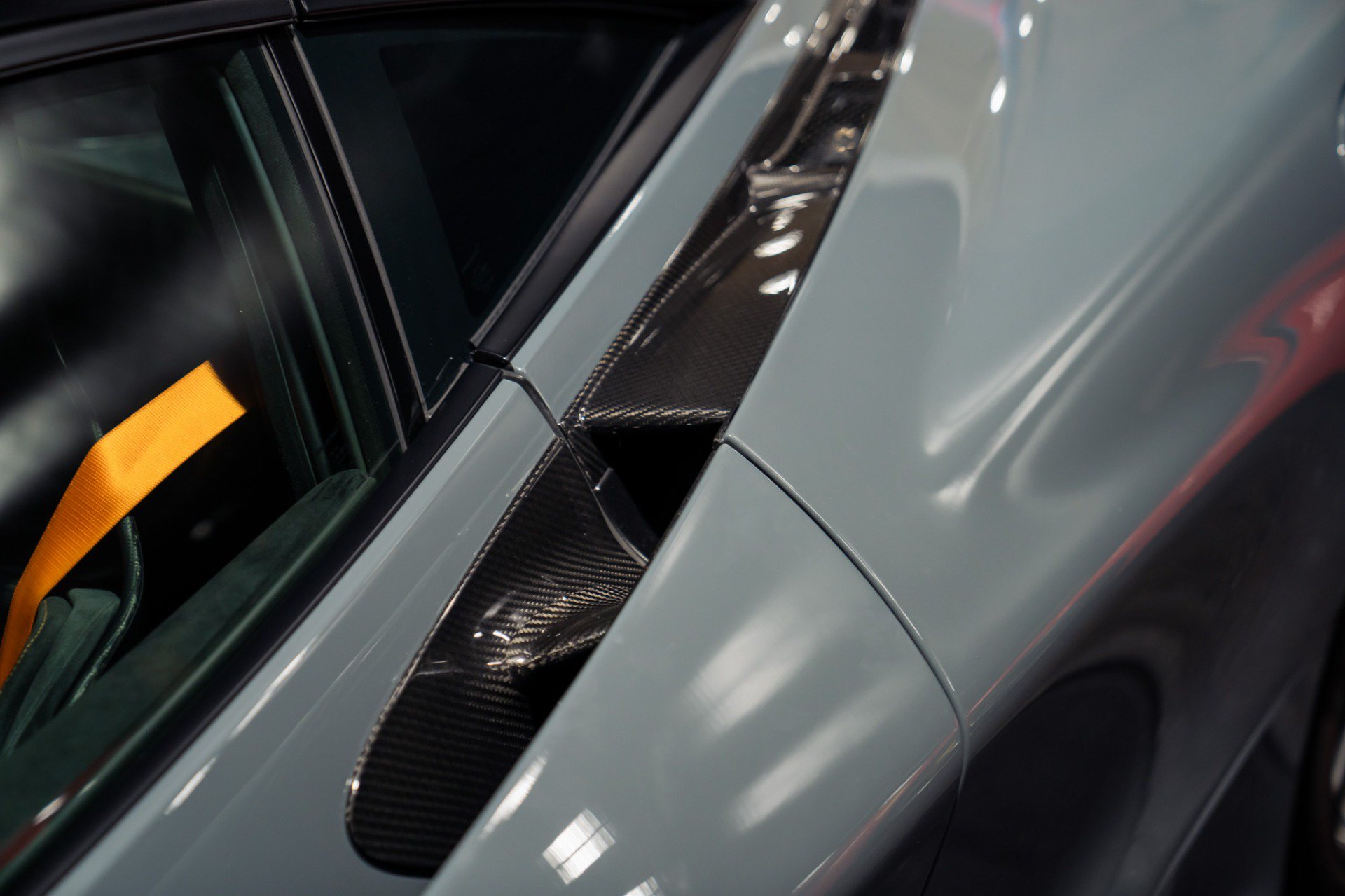 Used 2021 McLaren 765LT photo 31