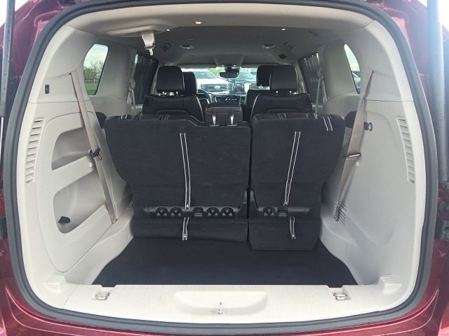 2023 Chrysler Pacifica Touring-L