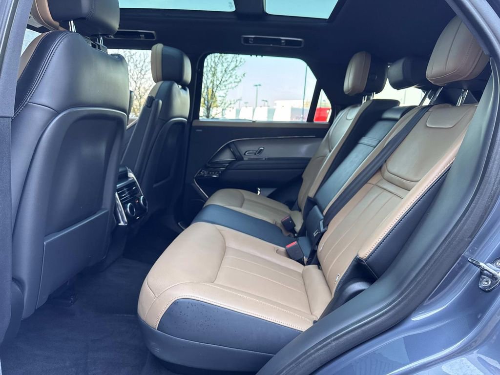 2025 Land Rover Range Rover Sport Dynamic SE
