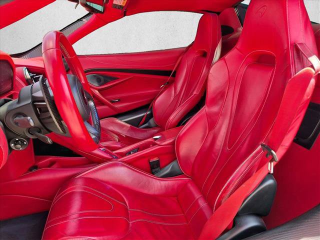 Used 2020 McLaren 720S Performance photo 16
