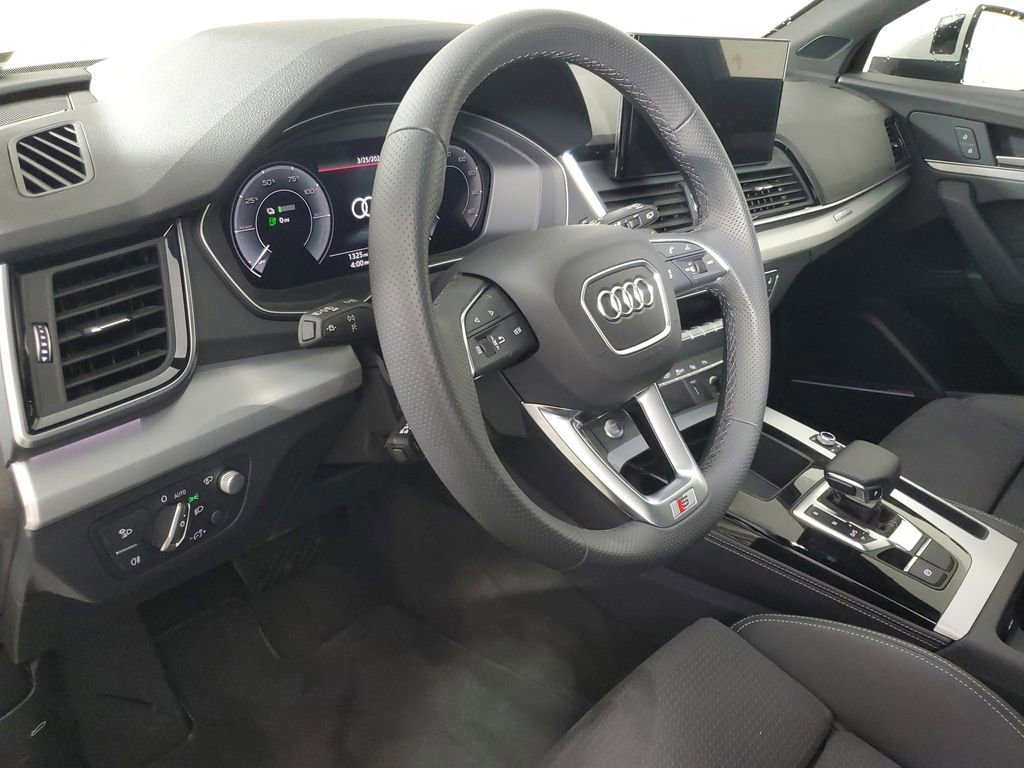 2024 Audi Q5 e Prestige