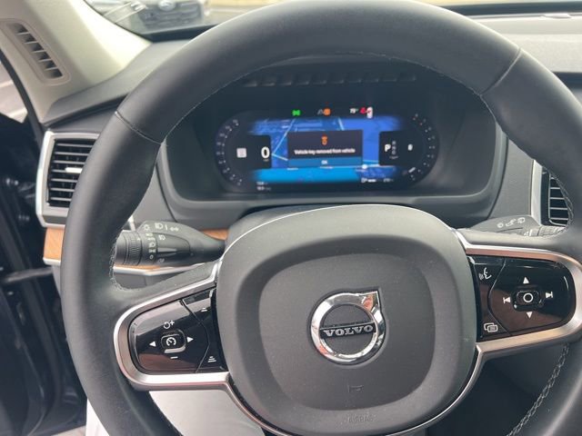 2023 Volvo Xc90 B5 Plus