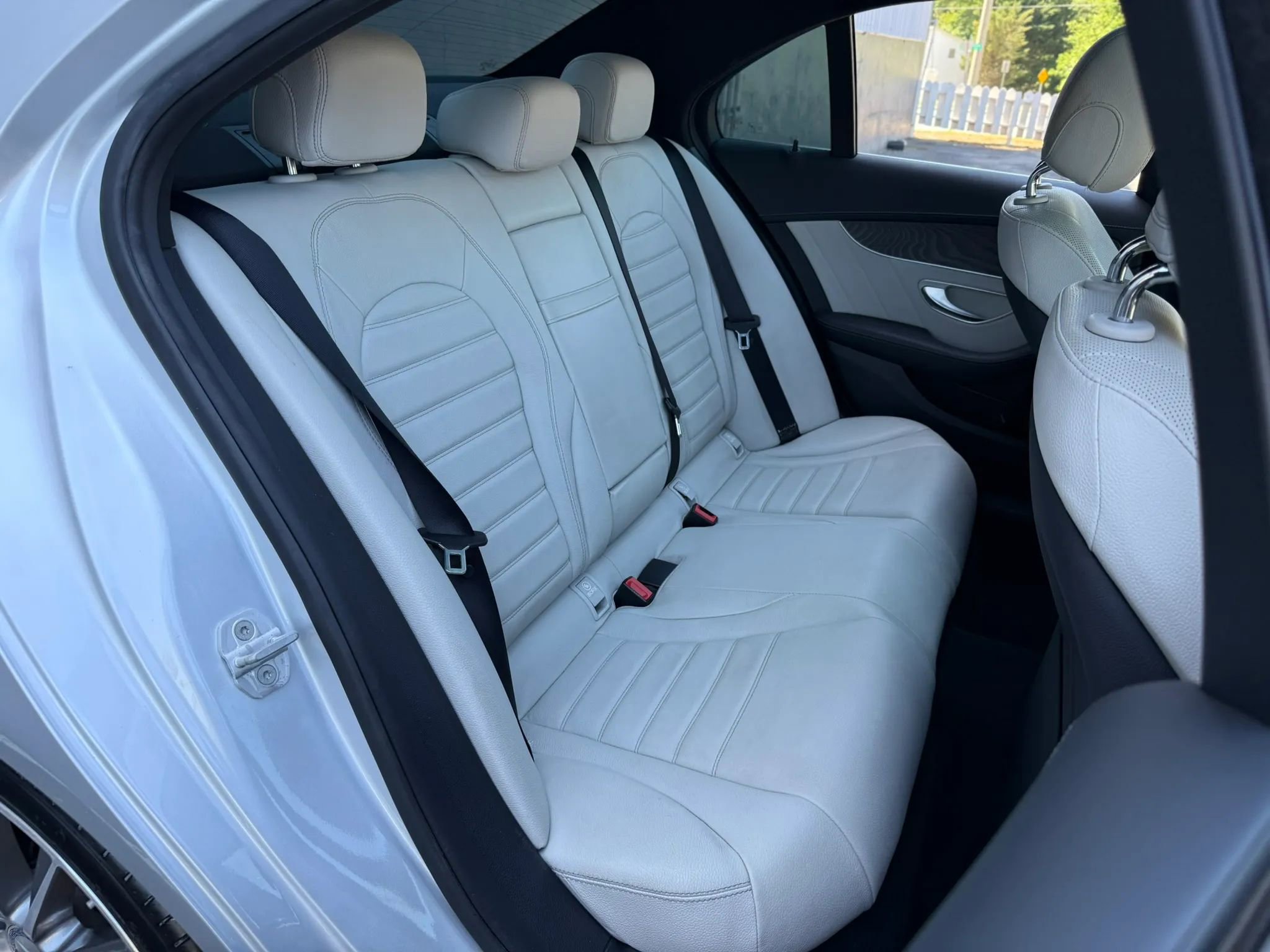 2015 Mercedes-Benz C 300 4MATIC Sedan