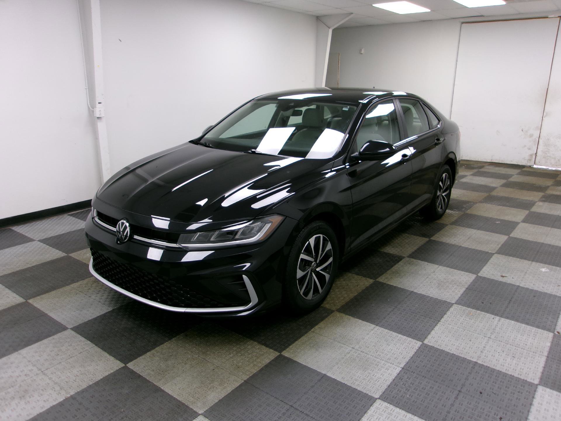 2025 Volkswagen Jetta S