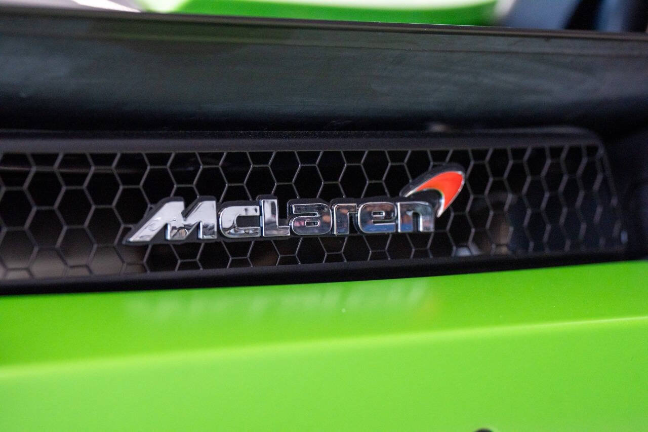 Used 2018 McLaren 720S Performance photo 27