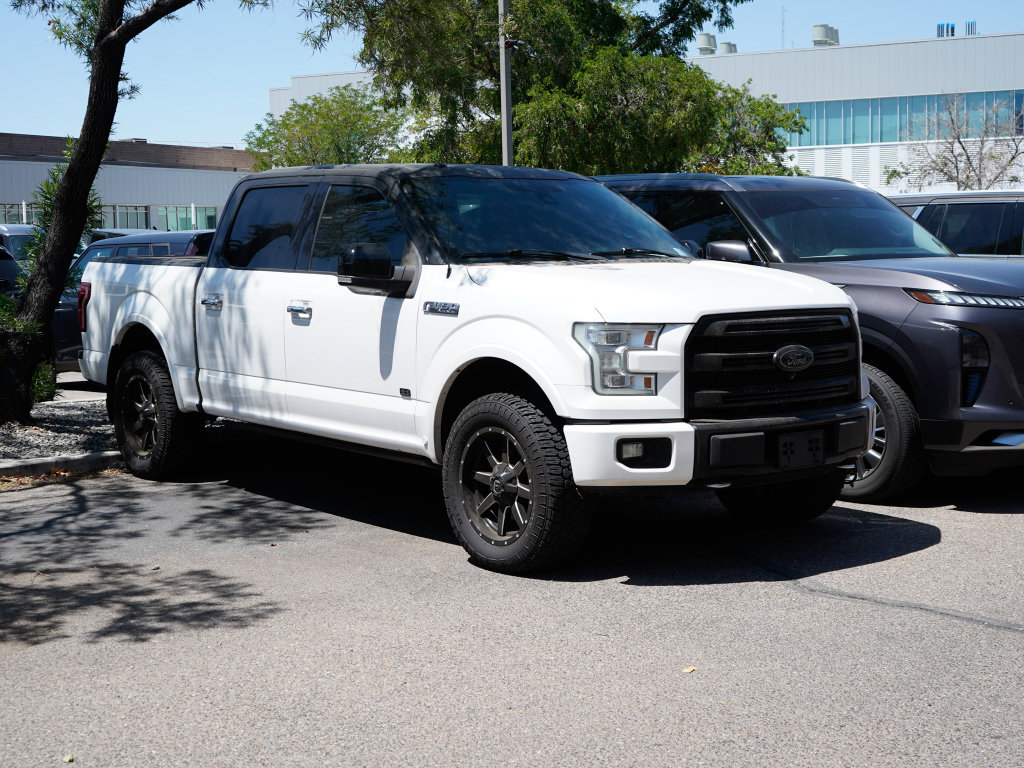 Used 2015 Ford F150 Platinum w/ Technology Package