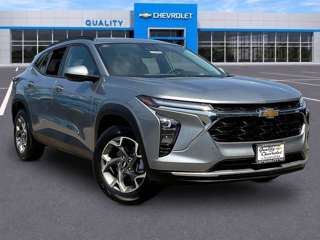 New 2026 Chevrolet Trax LT w/ Driver Confidence Package