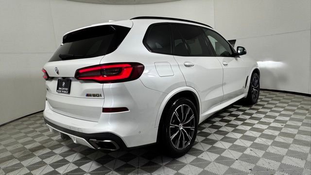 2023 BMW X5 M50i