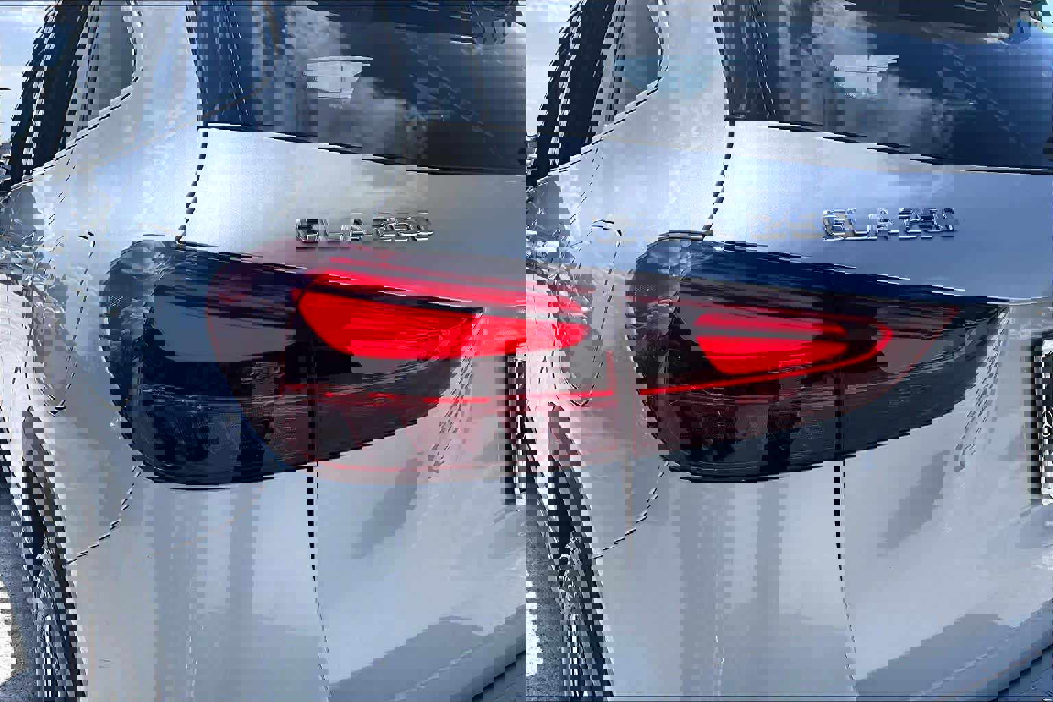 2026 Mercedes-Benz GLA 250 4MATIC