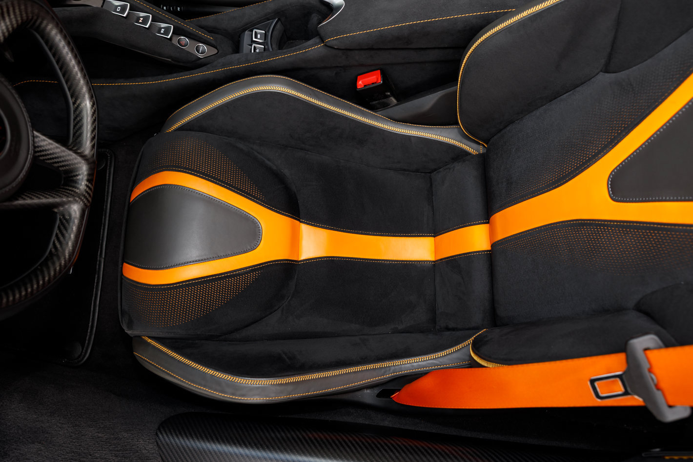 Used 2020 McLaren 720S Performance photo 50