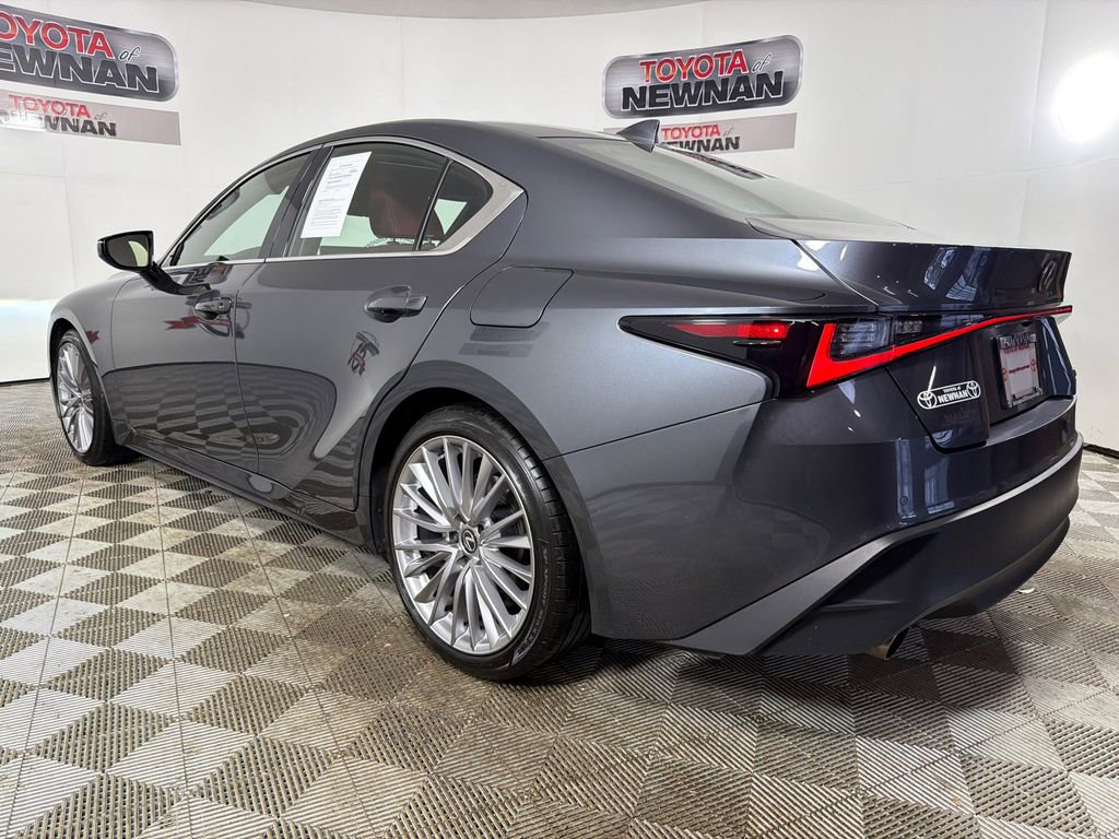 2024 Lexus IS 300