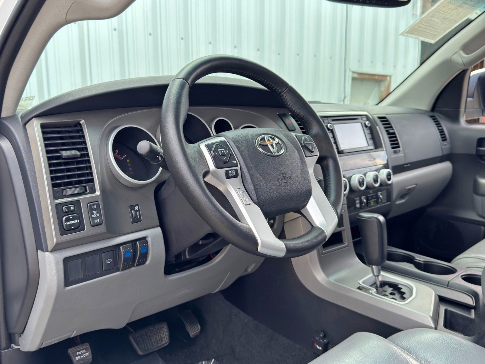 2016 Toyota Sequoia SR5