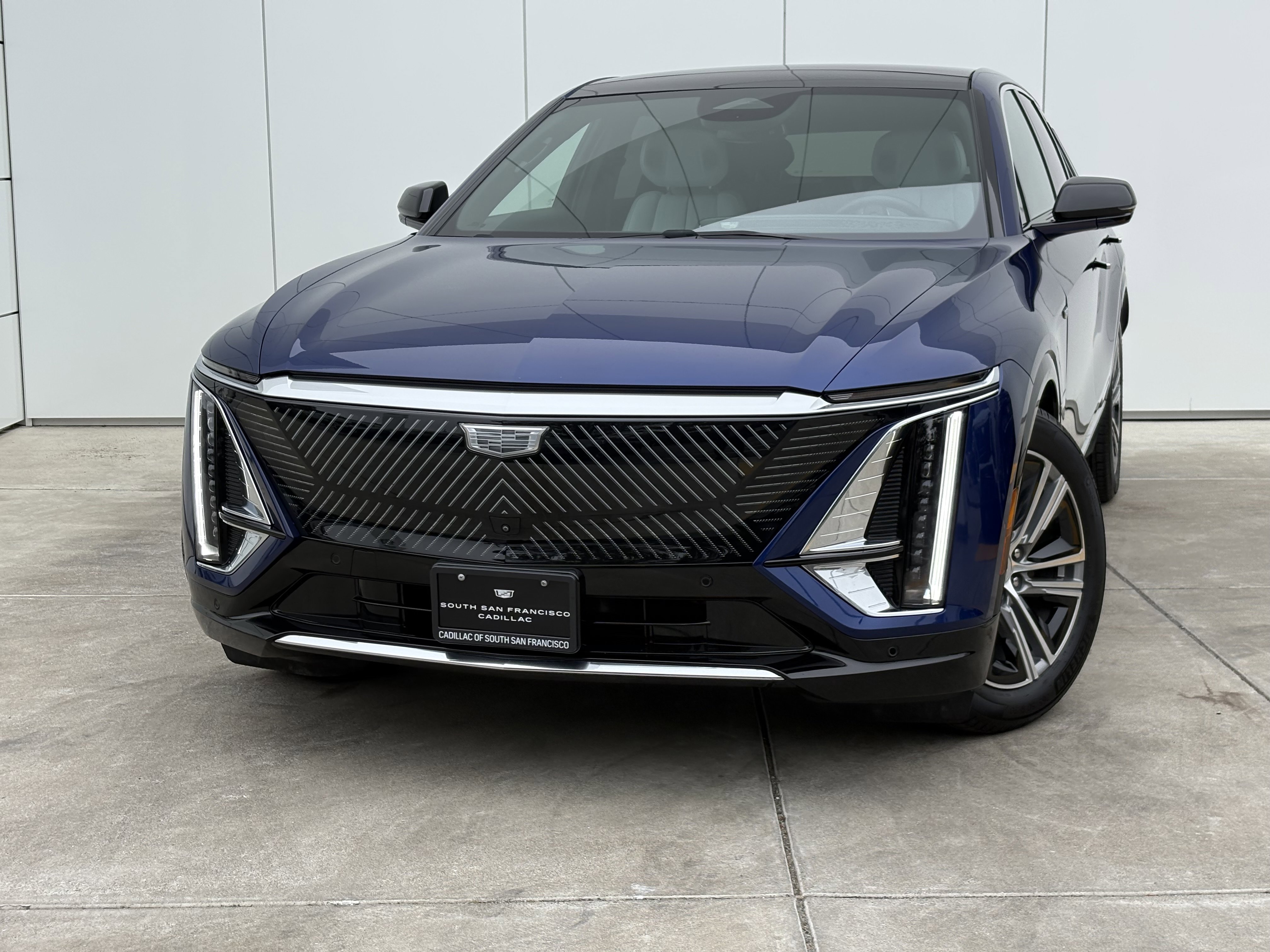 Used 2024 Cadillac Lyriq Luxury