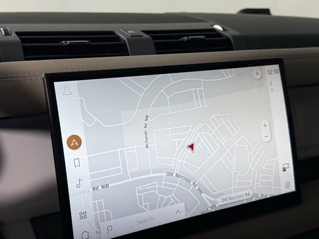 2023 Land Rover Defender 130 SE