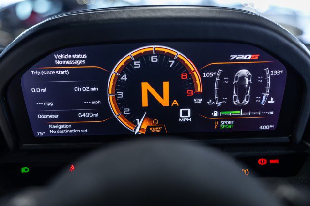 Used 2018 McLaren 720S Performance photo 13