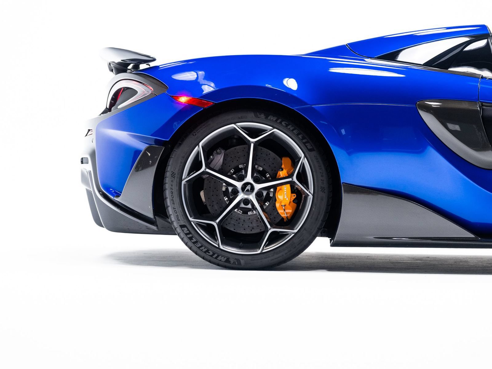 Used 2020 McLaren 600LT Spider photo 15