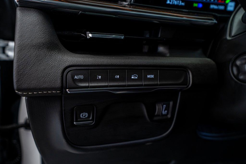 2023 Cadillac Escalade Premium Luxury