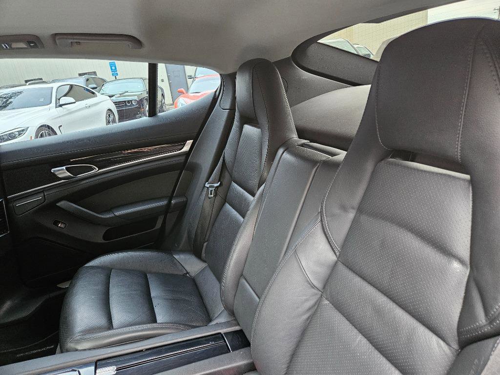 2012 Porsche Panamera 4
