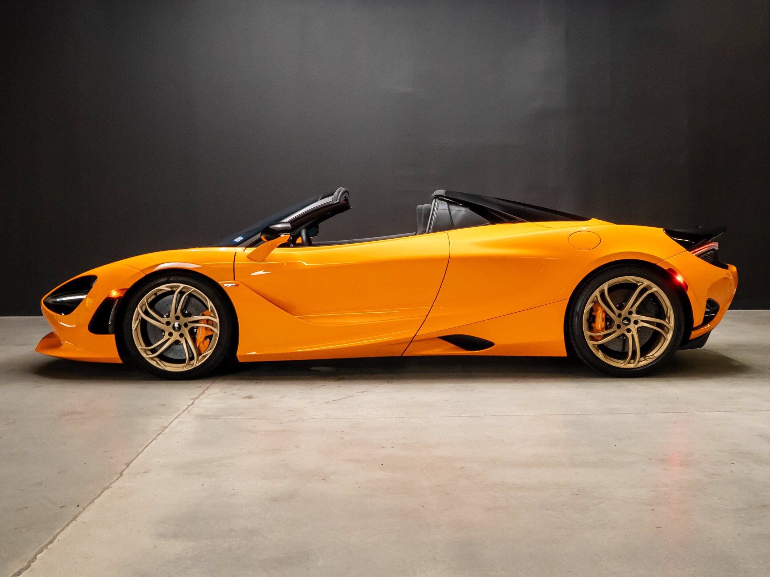 Used 2025 McLaren 750S Spider 2