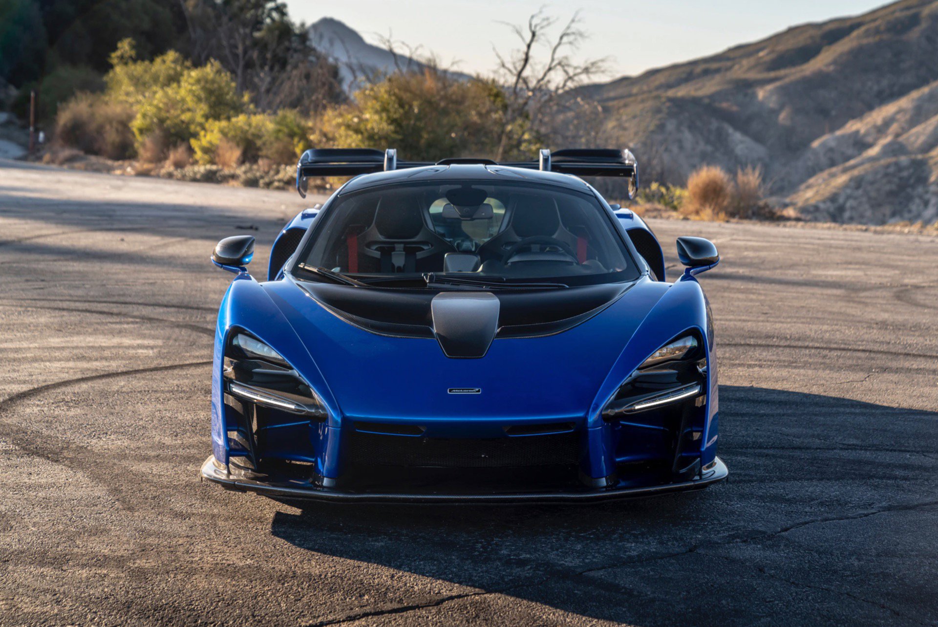 Used 2019 McLaren Senna Coupe ULTRA RARE Only 1685 Mil photo 86