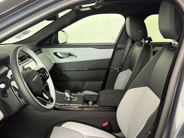 2026 Land Rover Range Rover Velar Dynamic SE