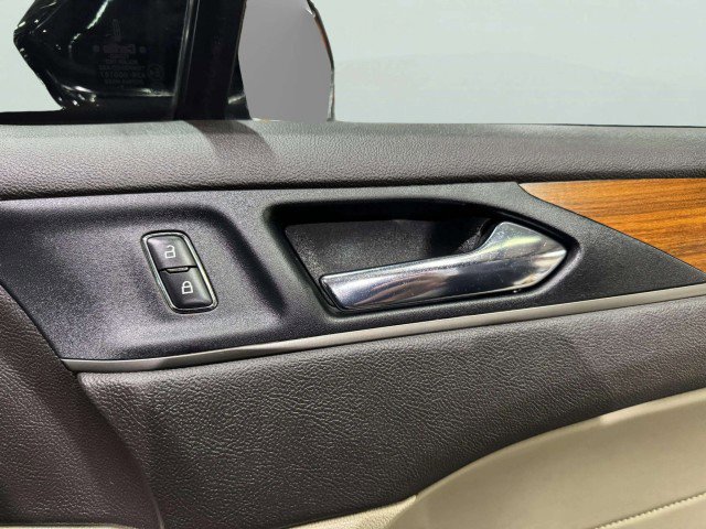 2019 Lincoln MKC Select