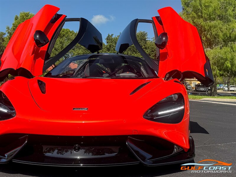 Used 2021 McLaren 765LT 3