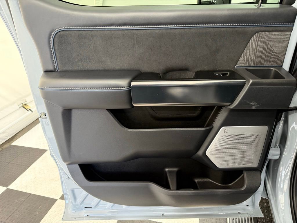 2025 Ford F450 Platinum