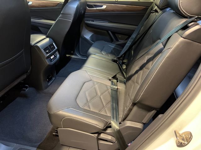 2024 Volkswagen Atlas SE