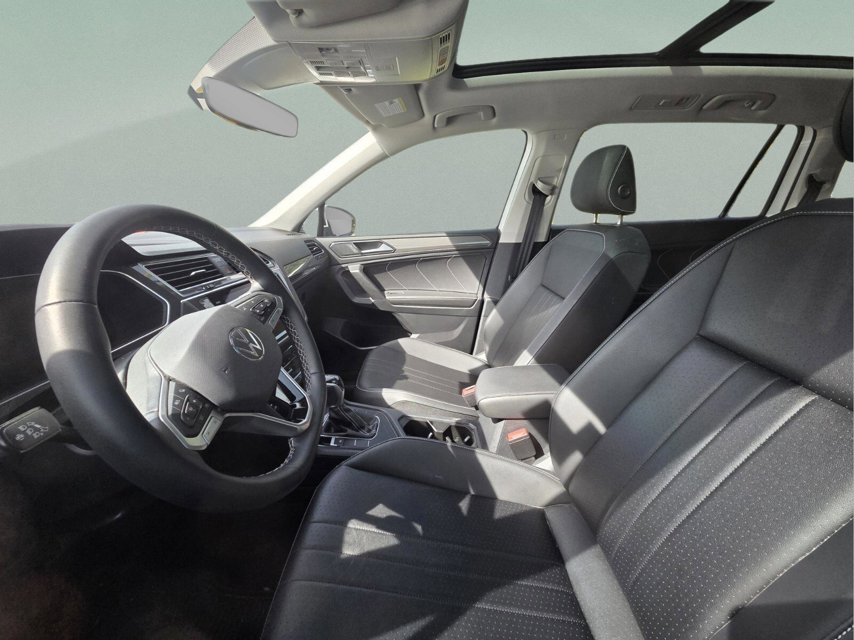 2023 Volkswagen Tiguan SE