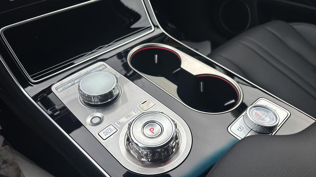 2026 Genesis Gv80 2.5T