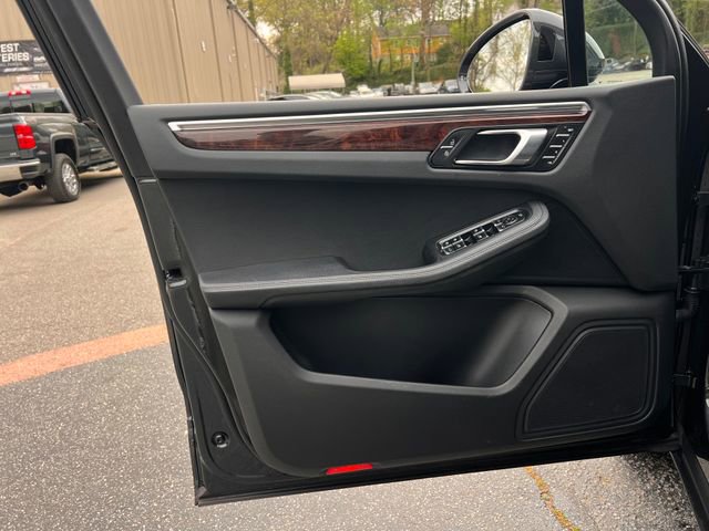 2023 Porsche Macan S