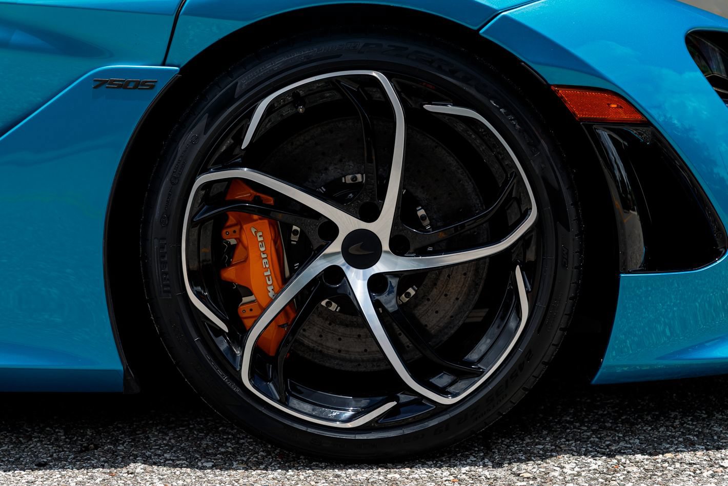 Used 2025 McLaren 750S photo 15