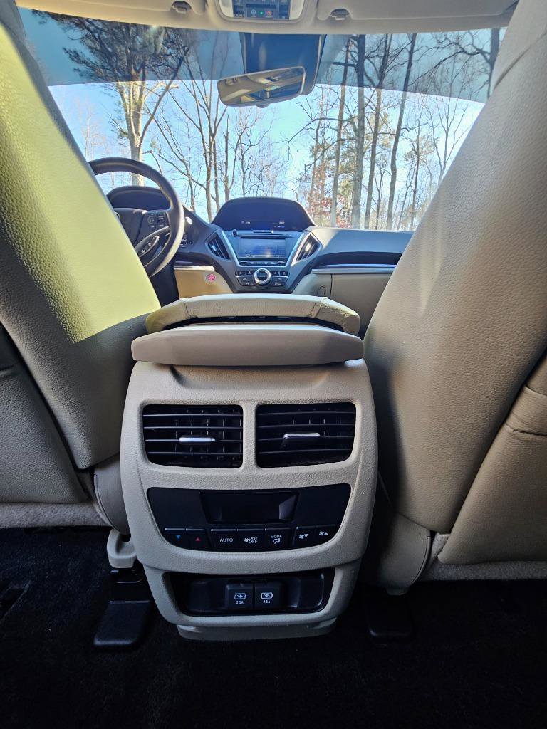 2017 Acura MDX FWD w/ Technology Package