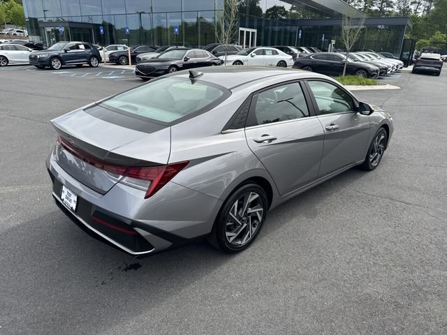 2025 Hyundai Elantra SEL