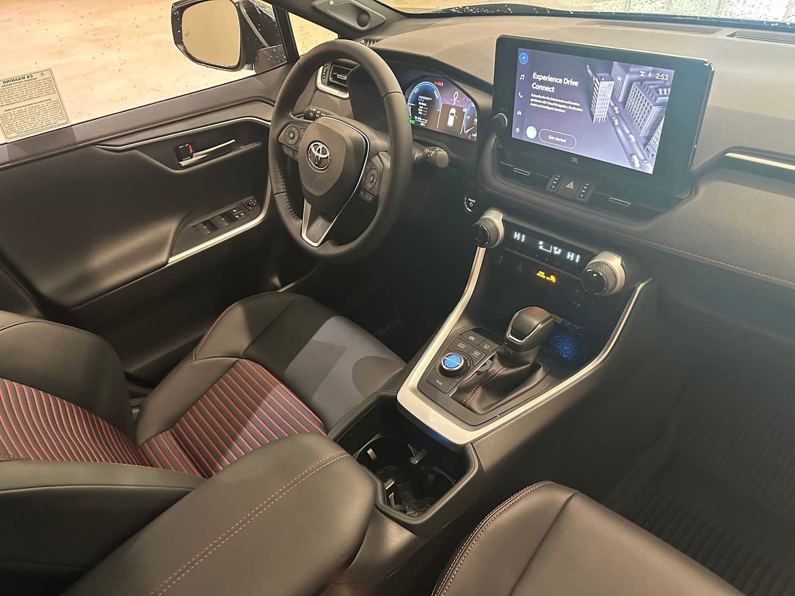 2025 Toyota RAV4 XSE