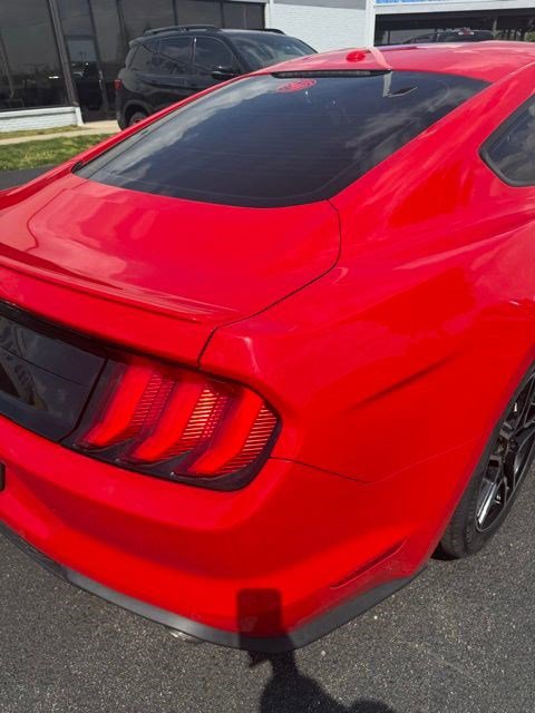 2020 Ford Mustang Coupe